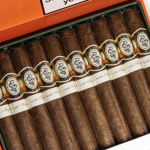 Casa 1910 Soldadera Edition Teniente Angela Toro Cigar - Box of 10